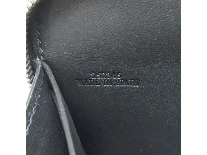 Cartera Larga Anagram Loewe en Cuero Negro 