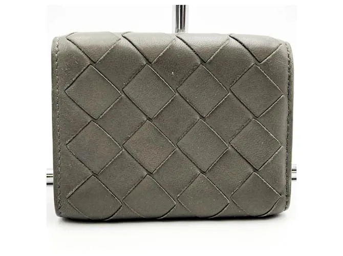 Cartera trifold de cuero gris Intrecciato de Bottega Veneta Castaño 