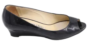 Jimmy Choo 'Baxen' Cuñas peep-toe en charol negro 