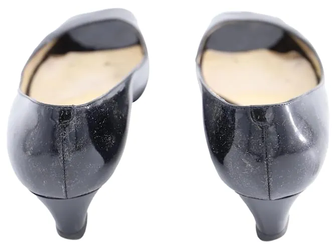 Jimmy Choo 'Baxen' Cuñas peep-toe en charol negro 