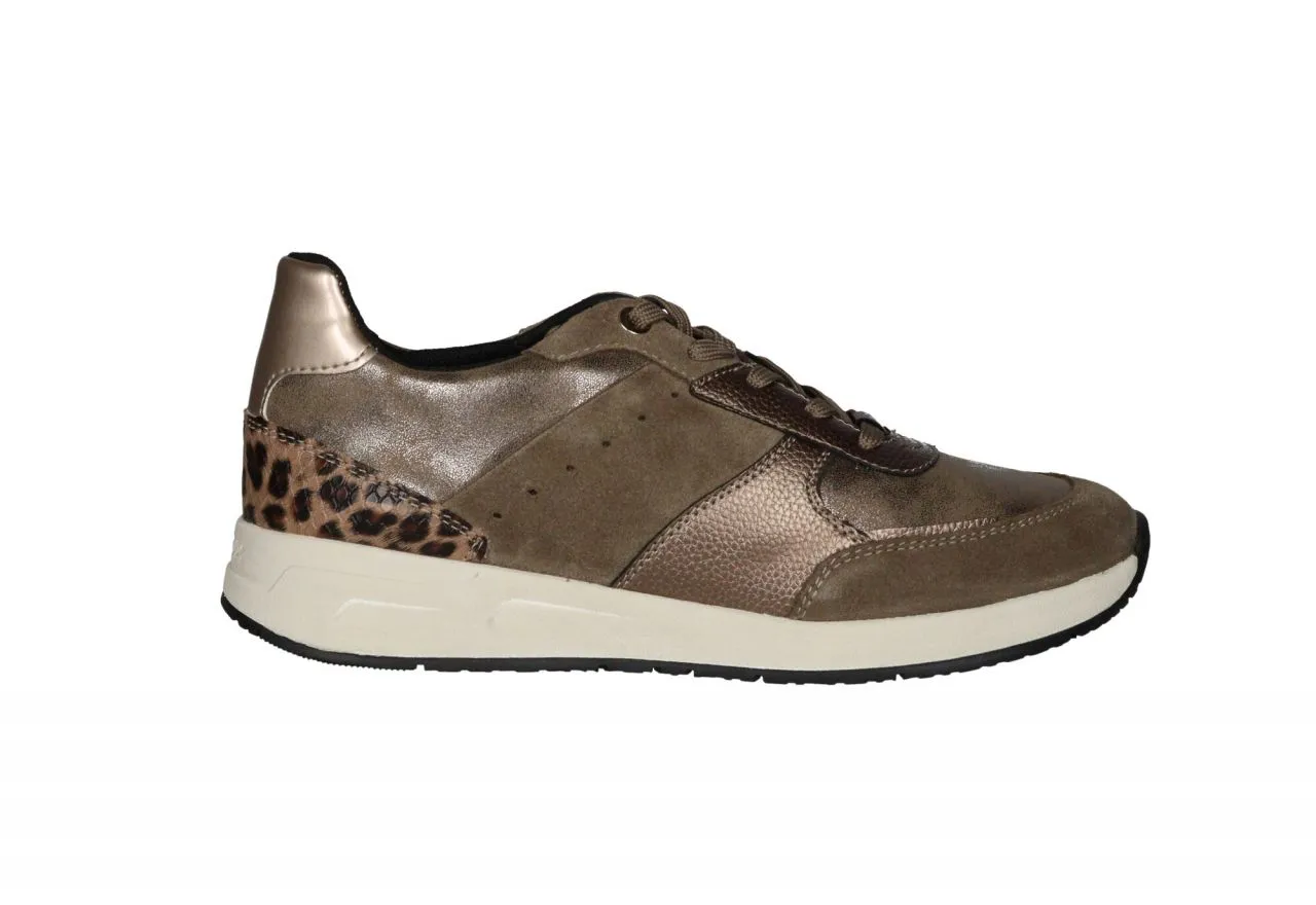 Sneaker Nobuck Taupe Pieza Talon Animal Print Piso Blanco
