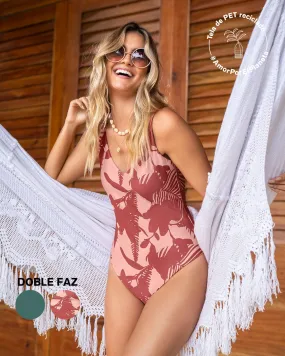 Vestido de bao Eco entero elaborado con botellas de PET reciclado